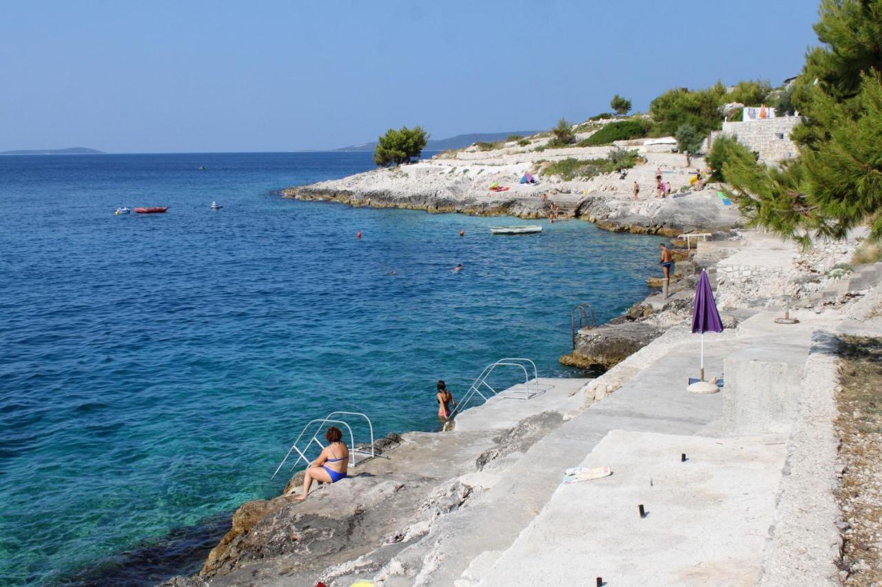 Apartments By The Sea Rastici, Ciovo - 11723 Trogir Exterior foto