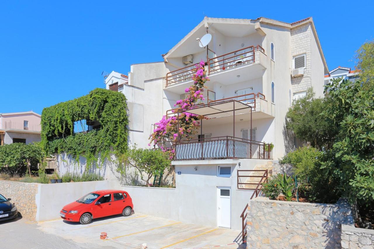Apartments By The Sea Rastici, Ciovo - 11723 Trogir Exterior foto