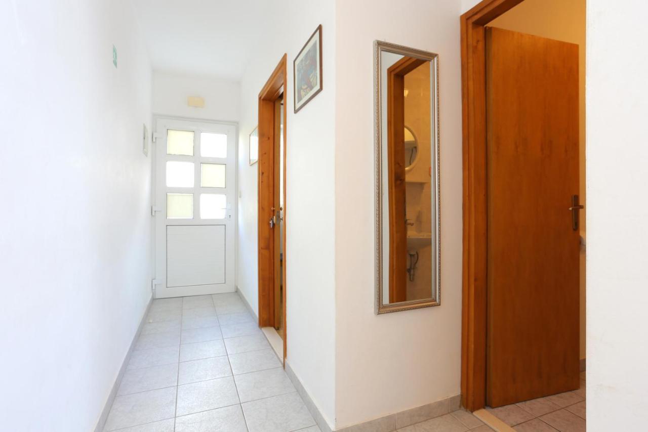 Apartments By The Sea Rastici, Ciovo - 11723 Trogir Exterior foto