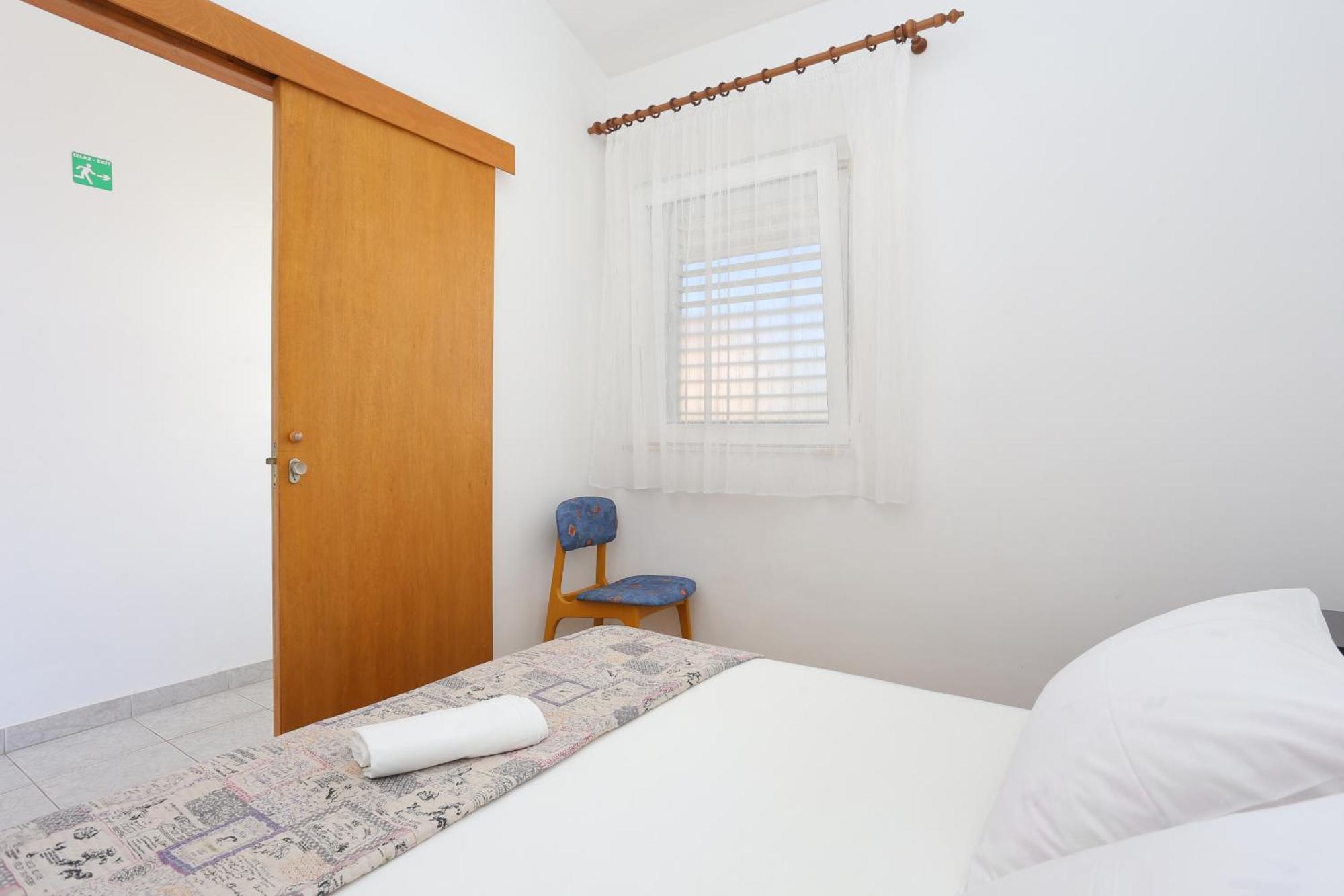 Apartments By The Sea Rastici, Ciovo - 11723 Trogir Zimmer foto