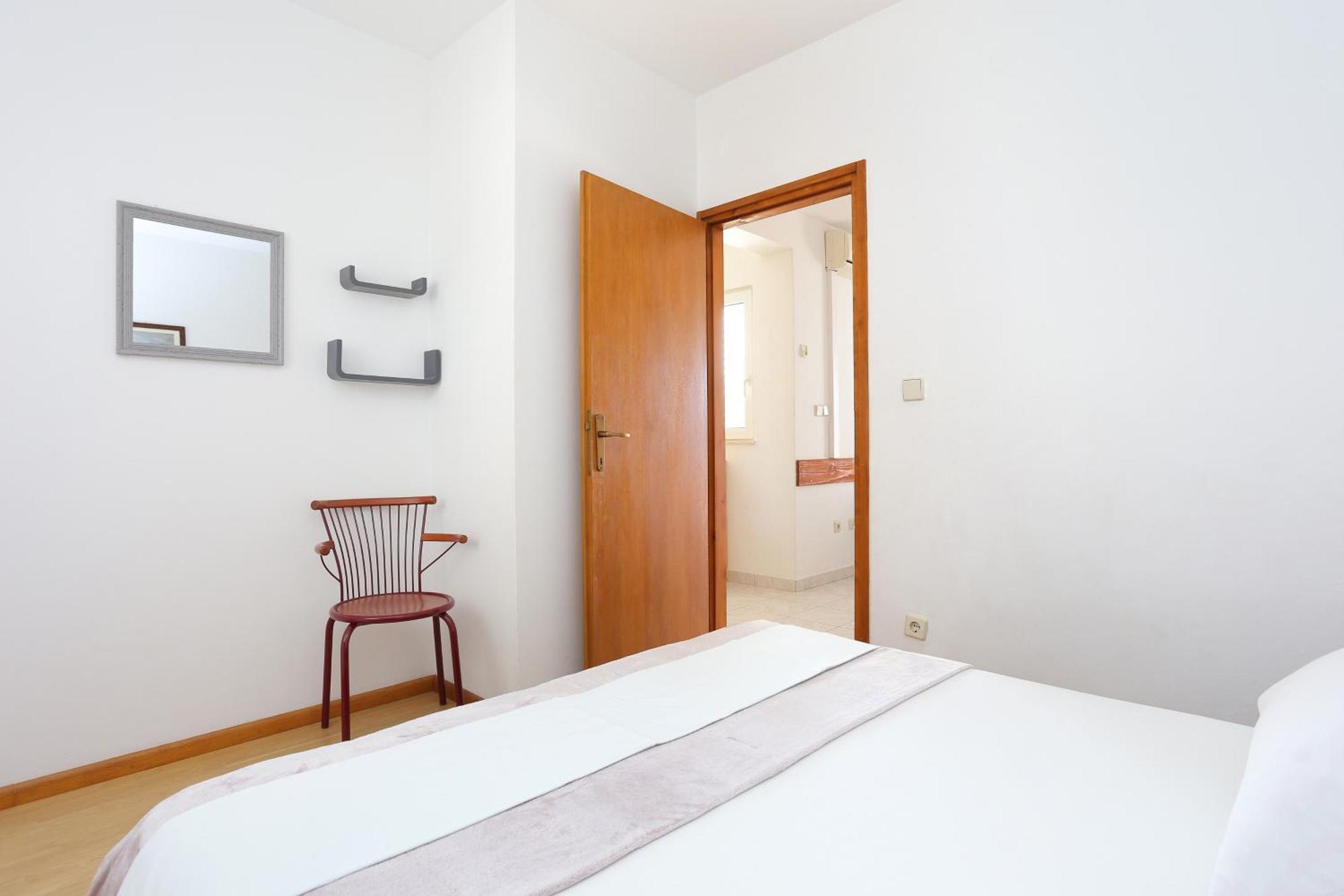 Apartments By The Sea Rastici, Ciovo - 11723 Trogir Zimmer foto